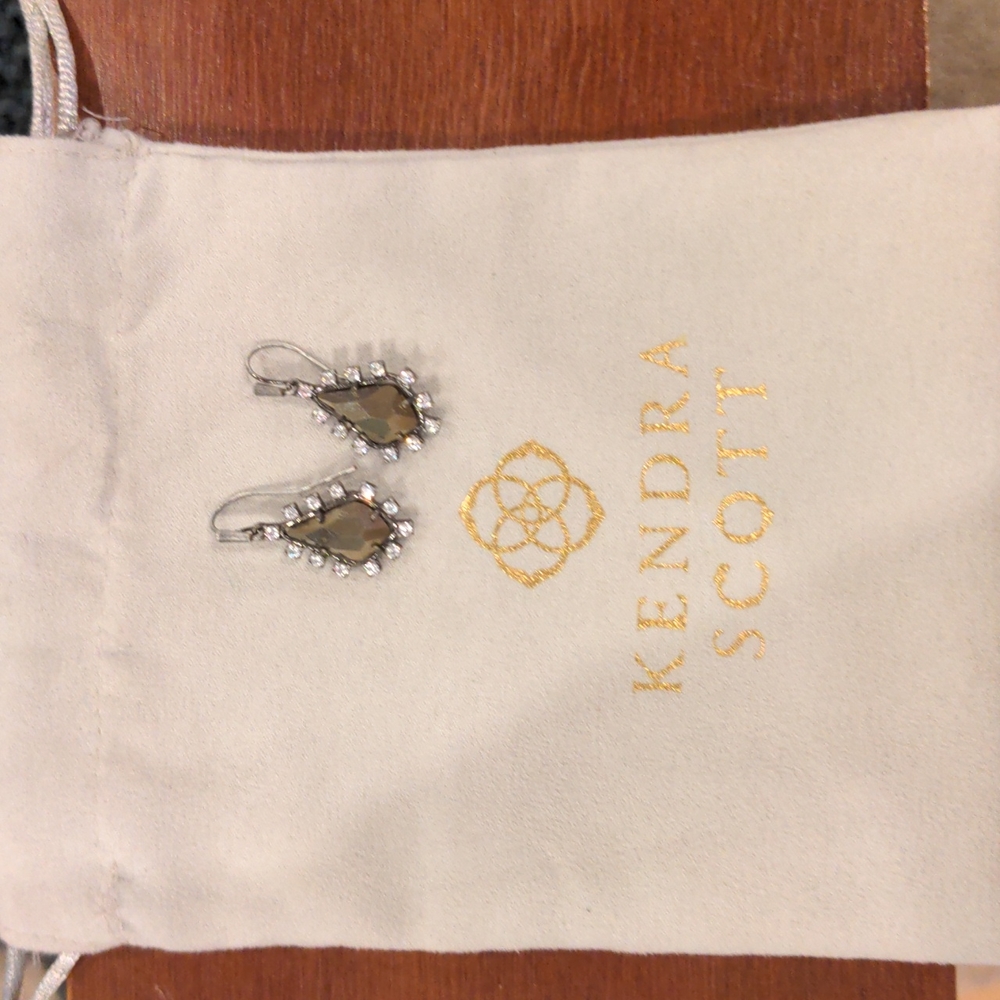 Kendra Scott drop earrings, gunmetal, gray stone